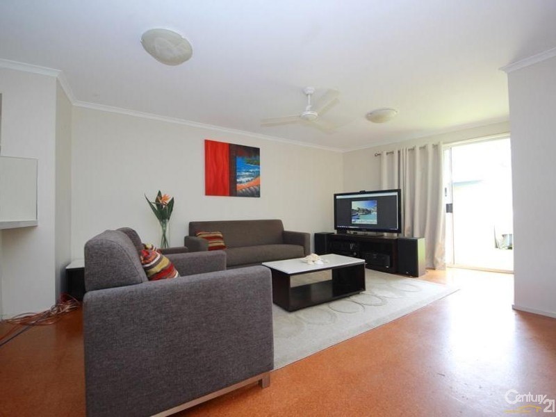 1/10 Alexandra Avenue, Mermaid Beach QLD 4218