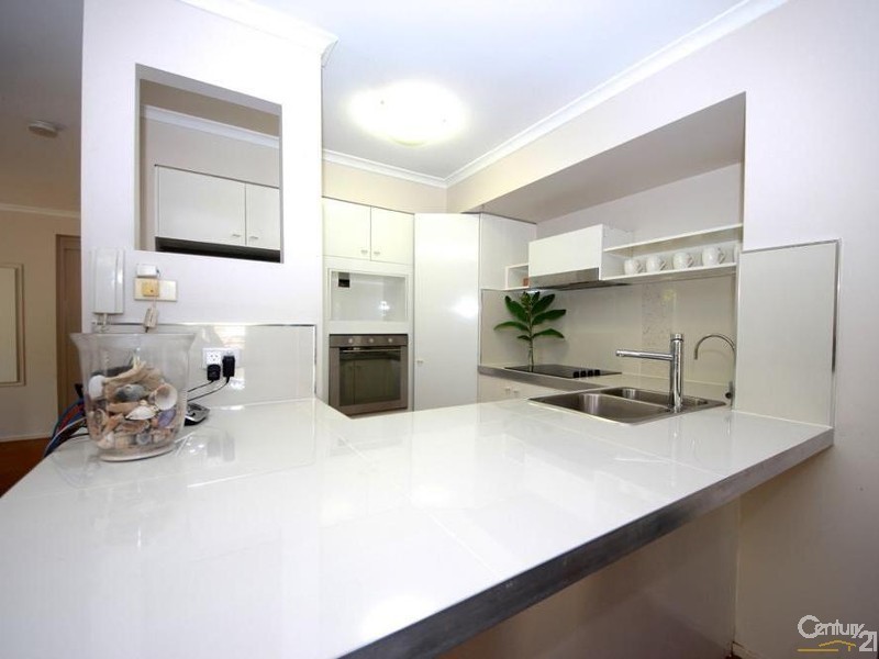 1/10 Alexandra Avenue, Mermaid Beach QLD 4218