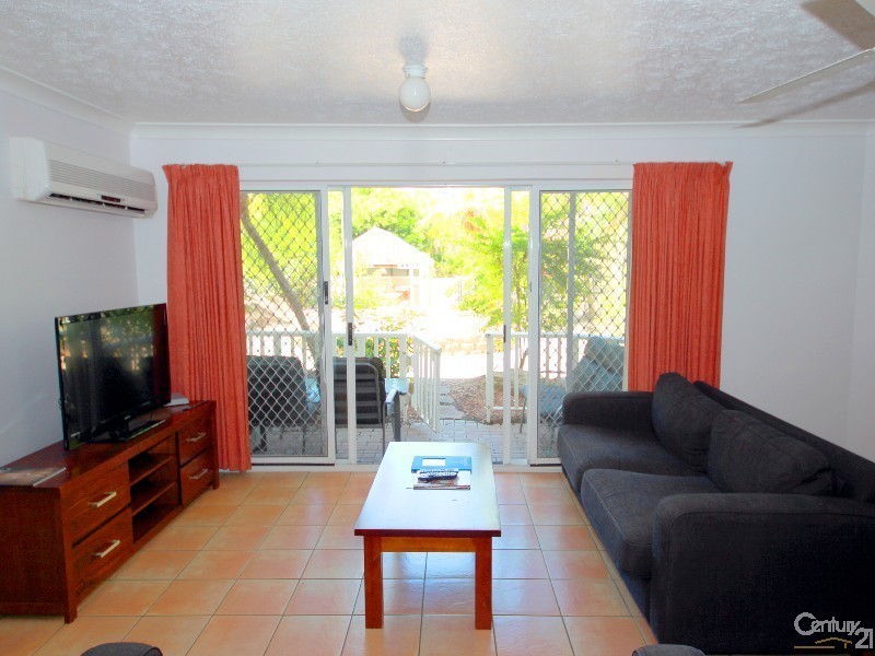 42 Beach Parade, Surfers Paradise QLD 4217