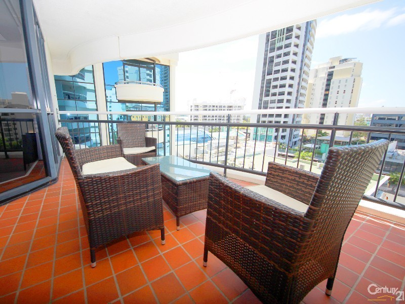 15 Victoria Avenue, Broadbeach QLD 4218