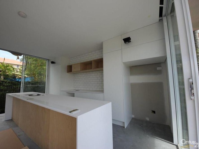 Mermaid Beach QLD 4218