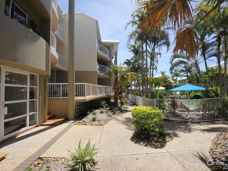 63/16 Crescent Avenue, Mermaid Beach QLD 4218