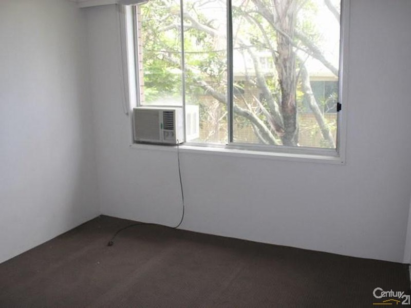 186 Surf Parade, Surfers Paradise QLD 4217