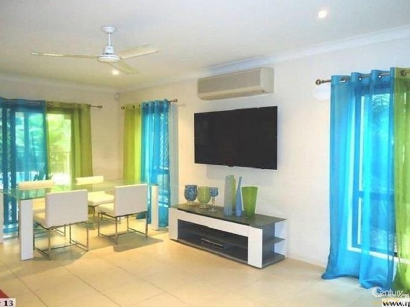 2/7 Dine Crt, Upper Coomera QLD 4209