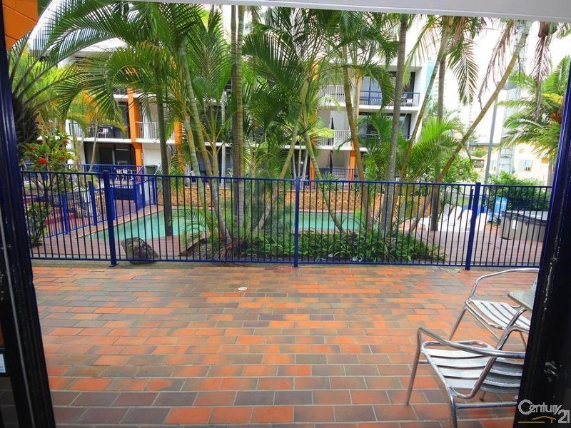 11/2877 Gold Coast Highway, Surfers Paradise QLD 4217