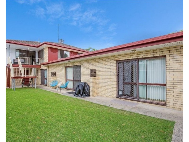 1/5 Adori Street, Surfers Paradise QLD 4217