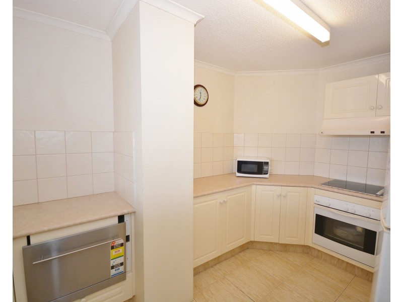 4D/10  Marine Parade, Southport QLD 4215