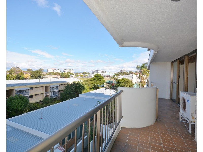 4D/10  Marine Parade, Southport QLD 4215
