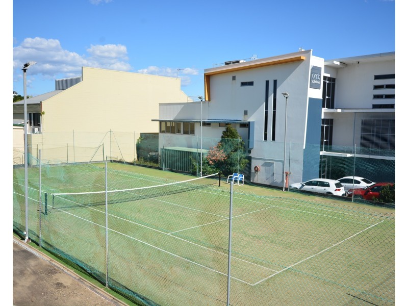 4D/10  Marine Parade, Southport QLD 4215