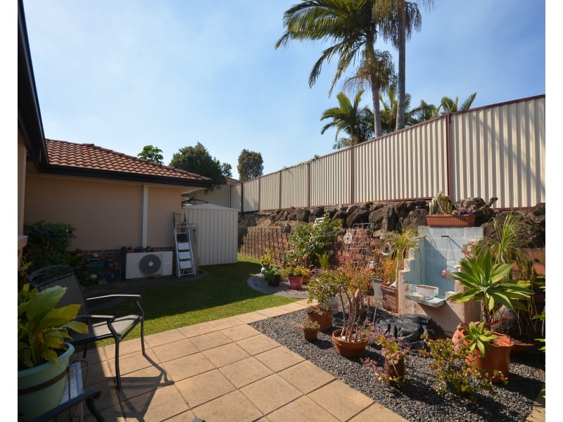 4 Mintwood Place, Molendinar QLD 4214