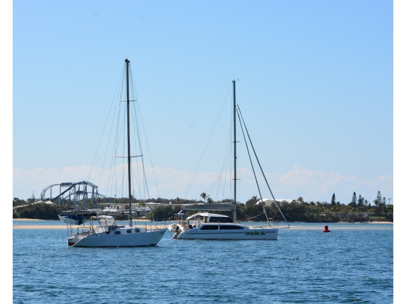 2/203 Scarborough Street, Southport QLD 4215