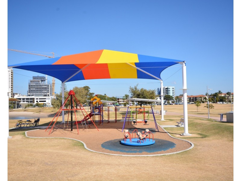 2/203 Scarborough Street, Southport QLD 4215