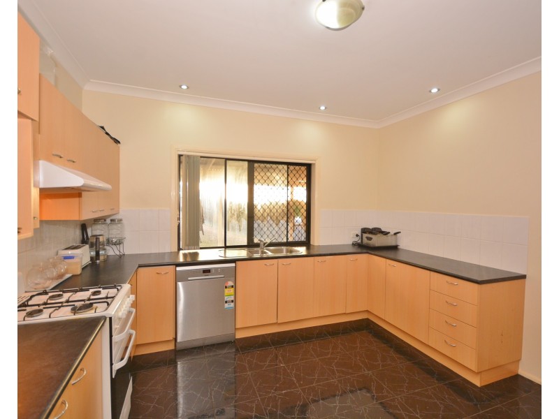 91 Opossum Circuit, Springfield Lakes QLD 4300