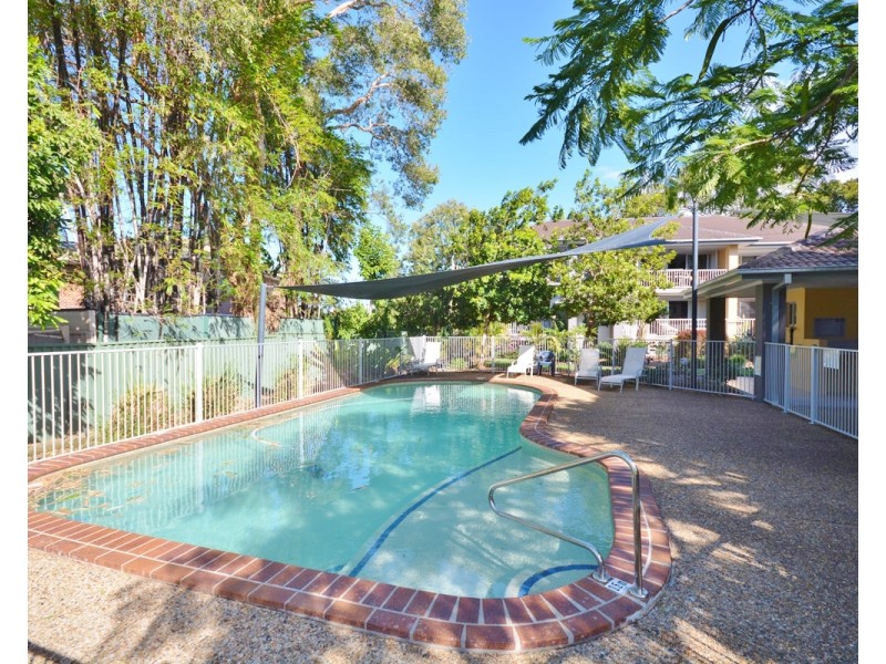 1/22  Oleander Avenue, Biggera Waters QLD 4216