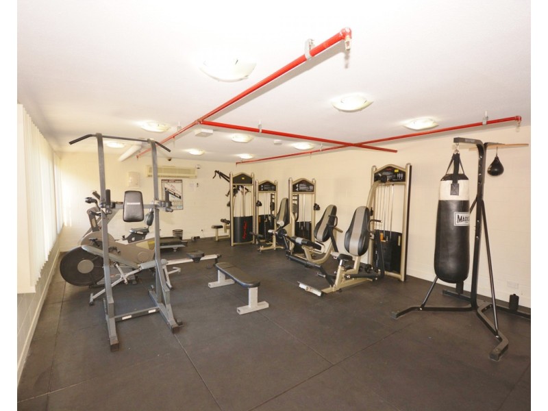 1/22  Oleander Avenue, Biggera Waters QLD 4216