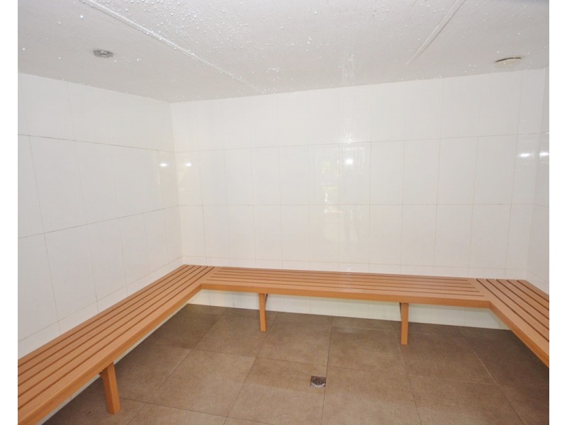 1/22  Oleander Avenue, Biggera Waters QLD 4216