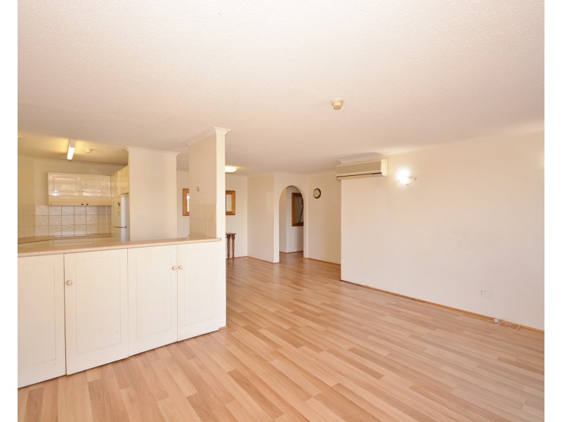 4D/10  Marine Parade, Southport QLD 4215