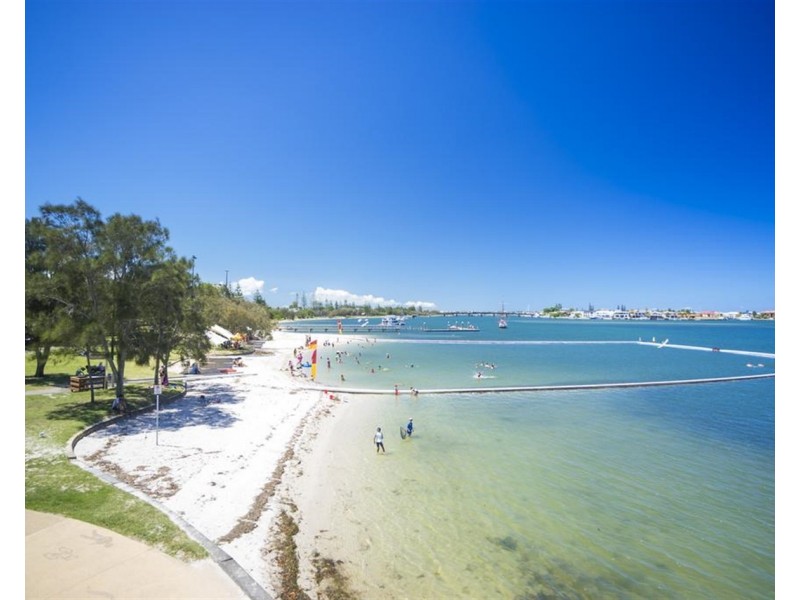 4D/10  Marine Parade, Southport QLD 4215