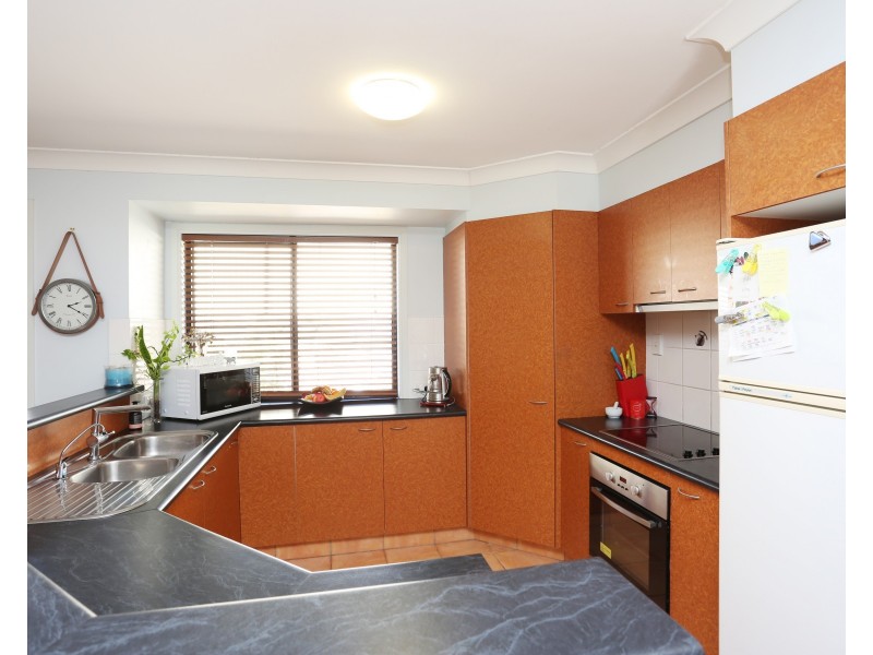 4 Mintwood Place, Molendinar QLD 4214