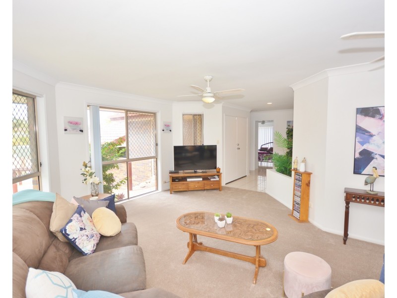 32 Alcott Court, Parkwood QLD 4214