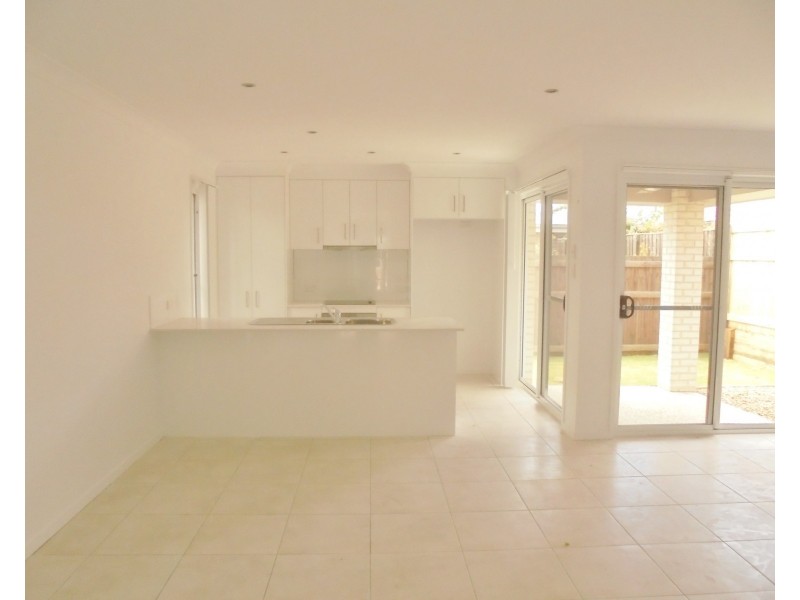 6a Freedman Drive, Willow Vale QLD 4209