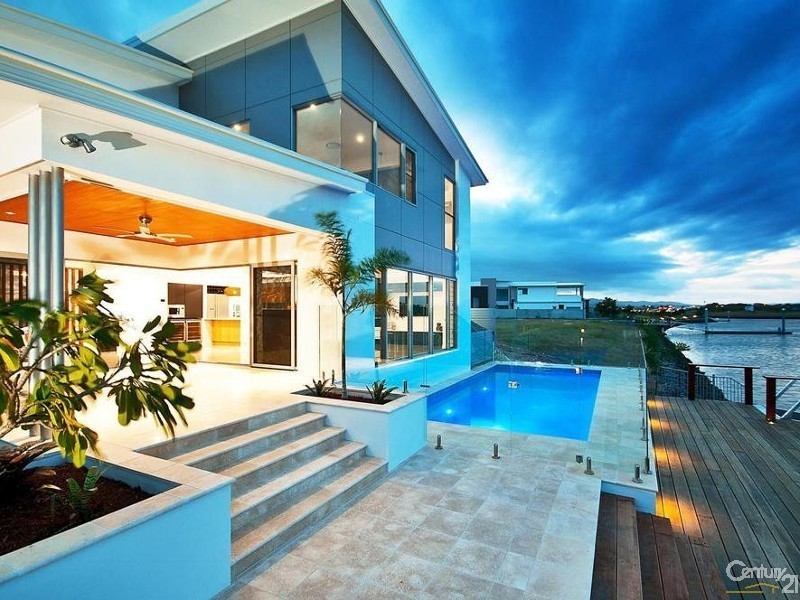 Hope Island QLD 4212