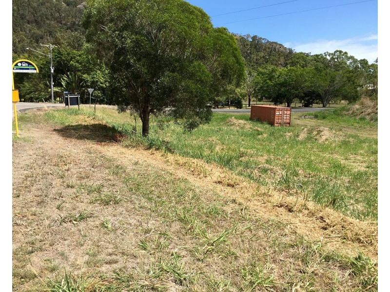 Lot 3 Shute Harbour Road, Flametree QLD 4802