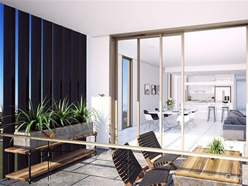 17 Bath Street (West Tower), Labrador QLD 4215