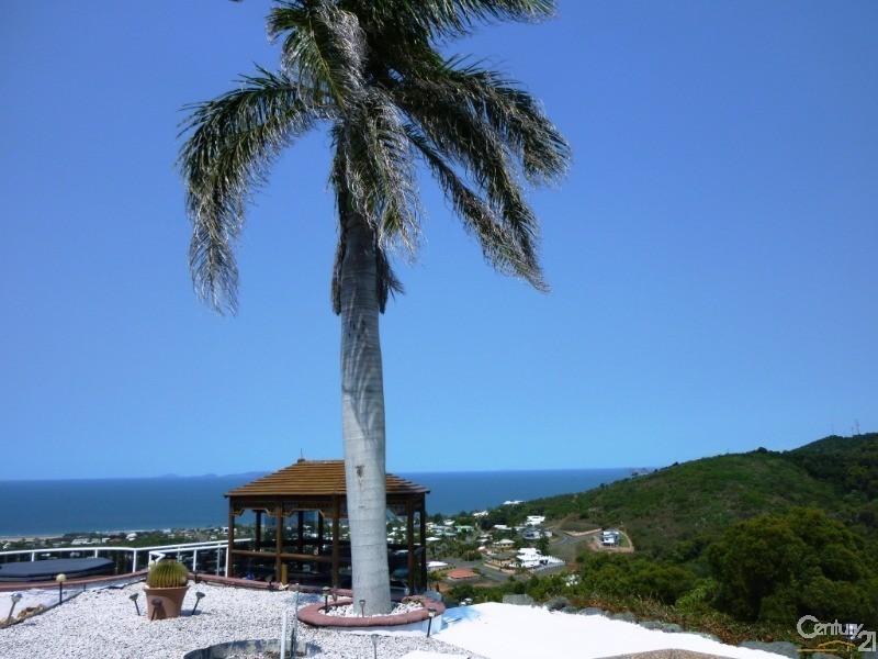 227 Panorama Drive, Barlows Hill QLD 4703