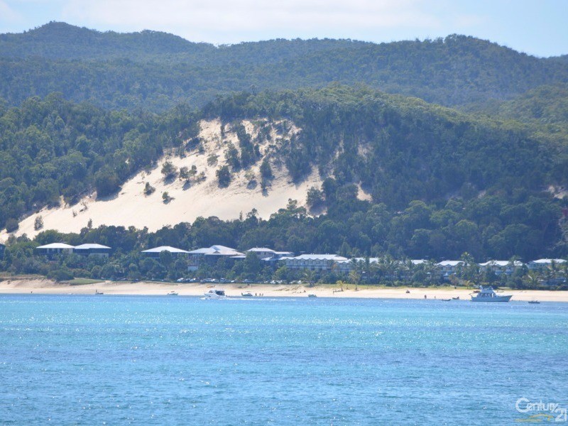 13 Trochus Place, Tangalooma QLD 4025