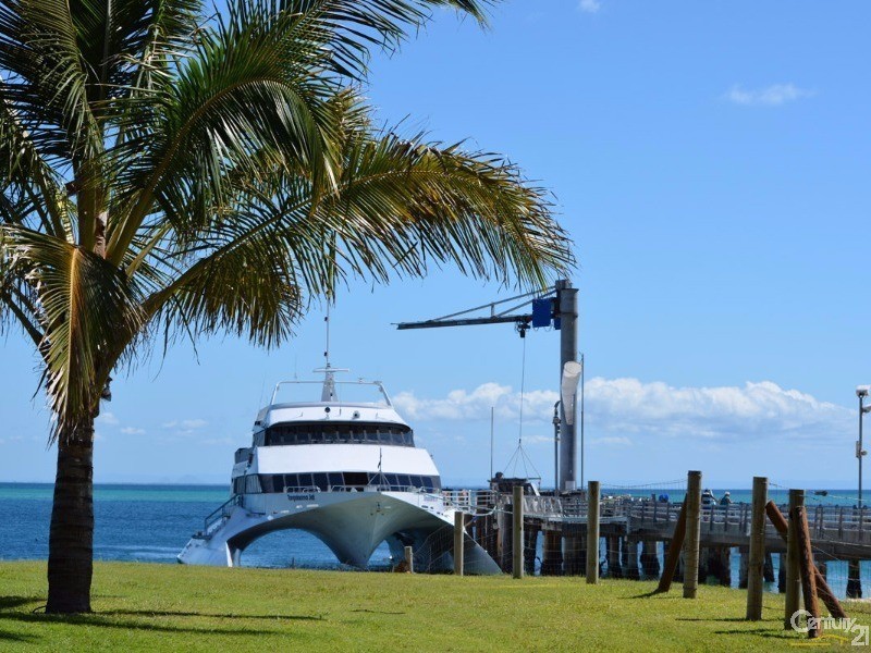 13 Trochus Place, Tangalooma QLD 4025