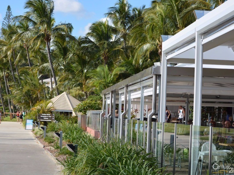 13 Trochus Place, Tangalooma QLD 4025