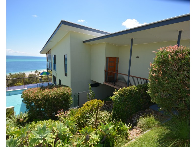 11 Trochus Place, Tangalooma QLD 4025