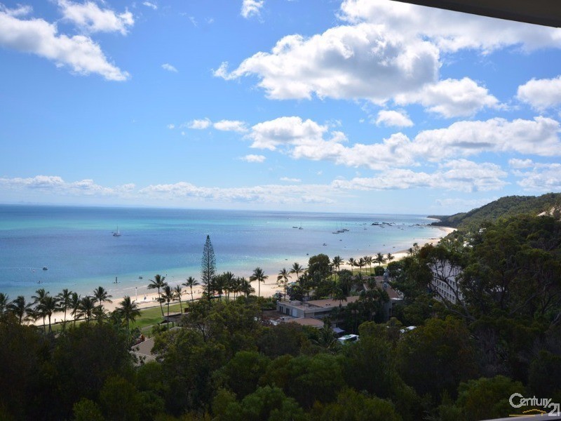 11 Trochus Place, Tangalooma QLD 4025