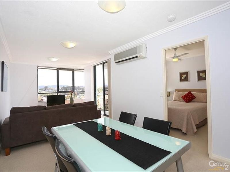 27/136 Marine Parade, Southport QLD 4215