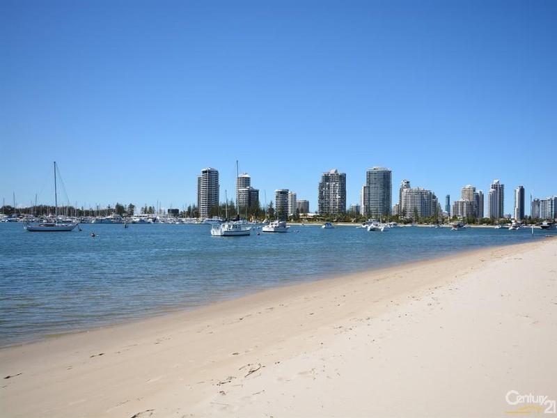 27/136 Marine Parade, Southport QLD 4215