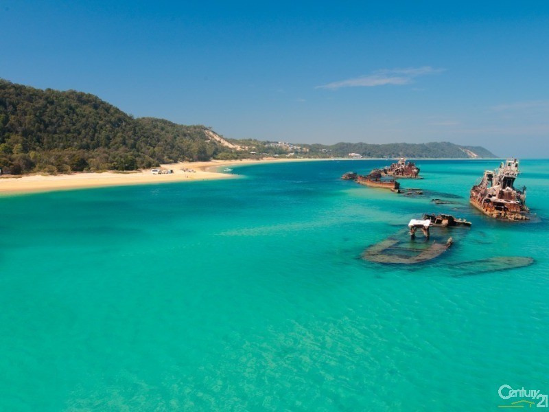 1 Coral Crescent, Tangalooma QLD 4025