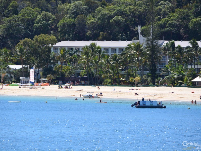 1 Coral Crescent, Tangalooma QLD 4025