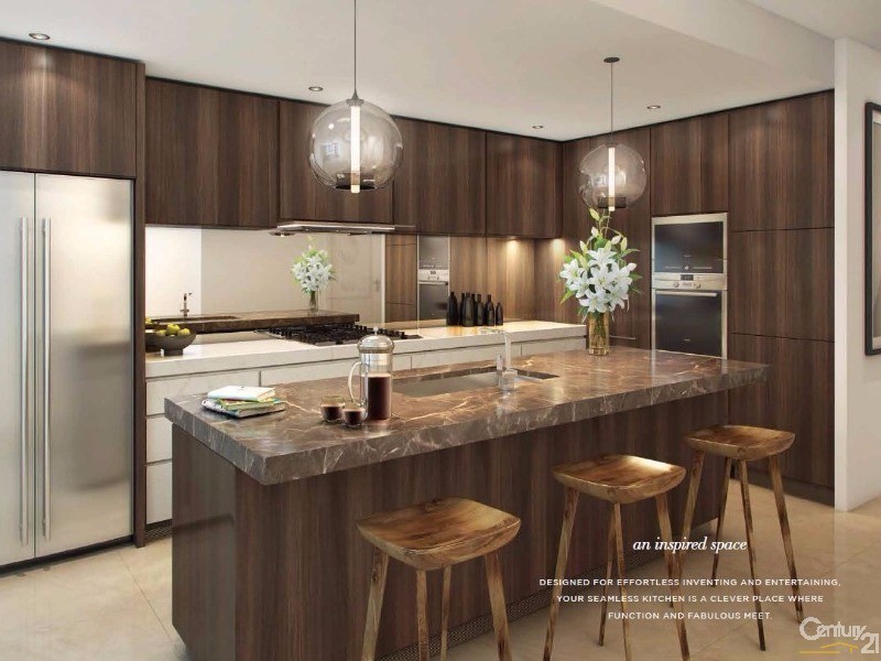 30 Brighton Parade, Southport QLD 4215