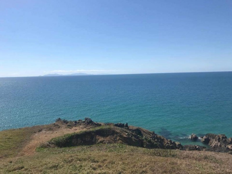 20 Pacific Esplanade, Slade Point QLD 4740