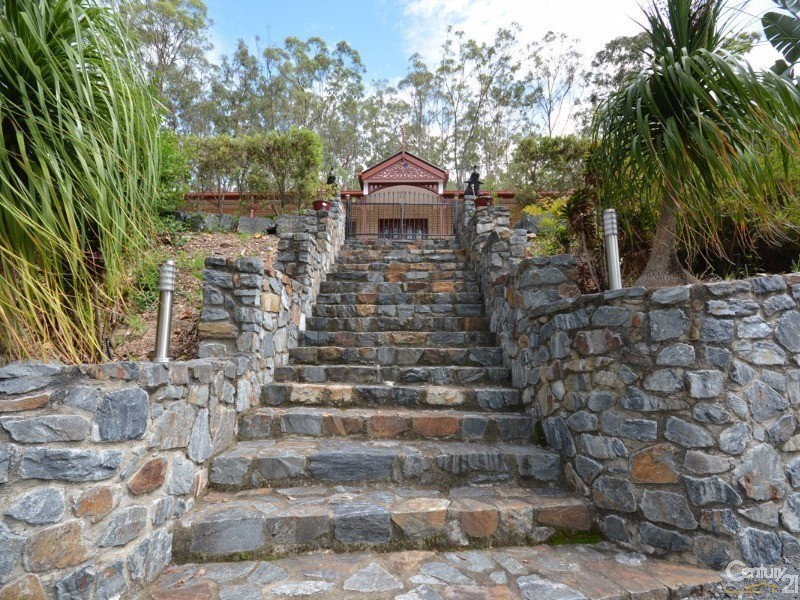 77B Waterfall Drive, Wongawallan QLD 4210