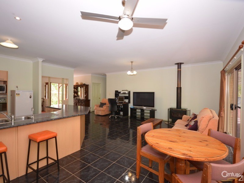 77B Waterfall Drive, Wongawallan QLD 4210