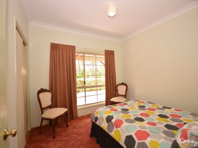 77B Waterfall Drive, Wongawallan QLD 4210