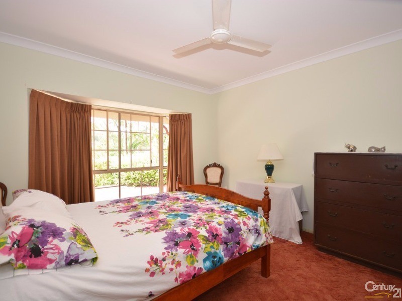 77B Waterfall Drive, Wongawallan QLD 4210