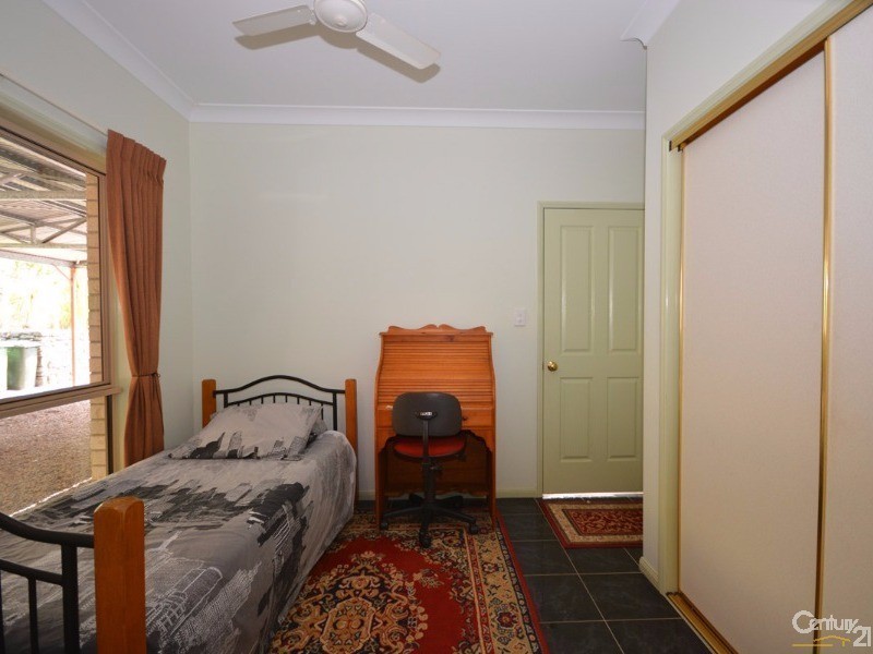 77B Waterfall Drive, Wongawallan QLD 4210