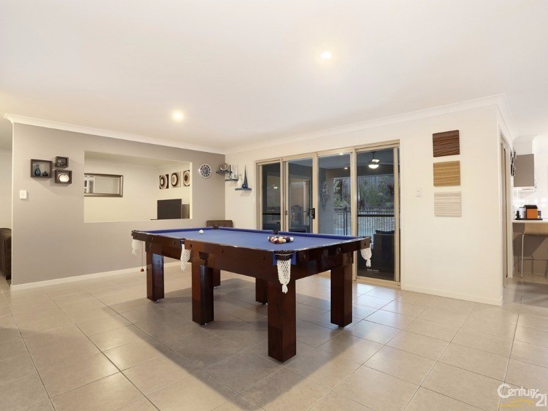 6 Garawarra Crescent, Upper Coomera QLD 4209