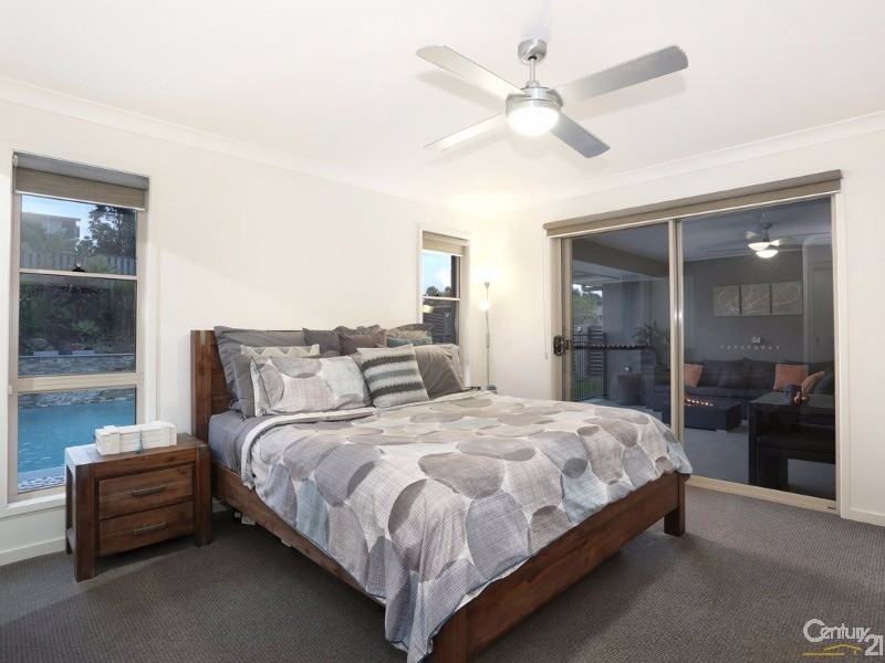 6 Garawarra Crescent, Upper Coomera QLD 4209