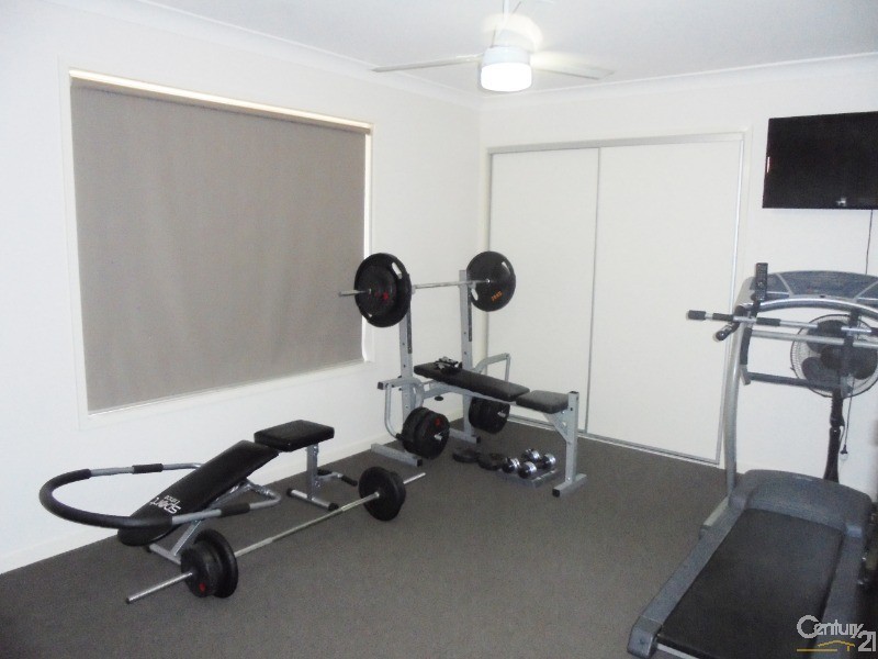 6 Garawarra Crescent, Upper Coomera QLD 4209