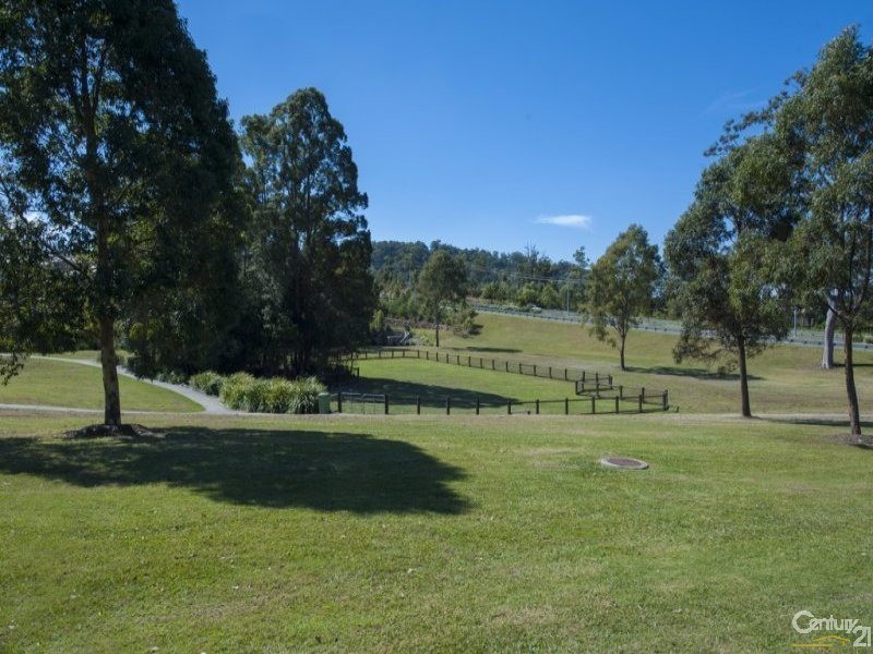 6 Garawarra Crescent, Upper Coomera QLD 4209