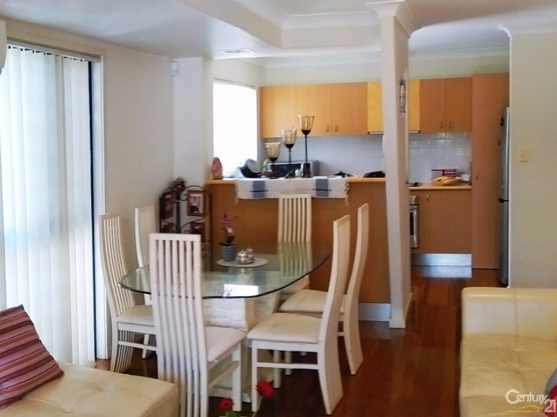 2/12 Brighton Street, Biggera Waters QLD 4216